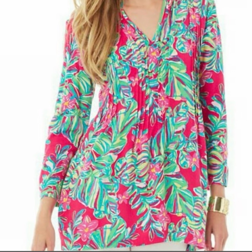 Lilly Pulitzer Hot Pink Tropical Leaf V-Neck Tunic